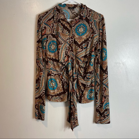 Ariella Boho Paisley Tie Front Button Down Blouse - Picture 4 of 11